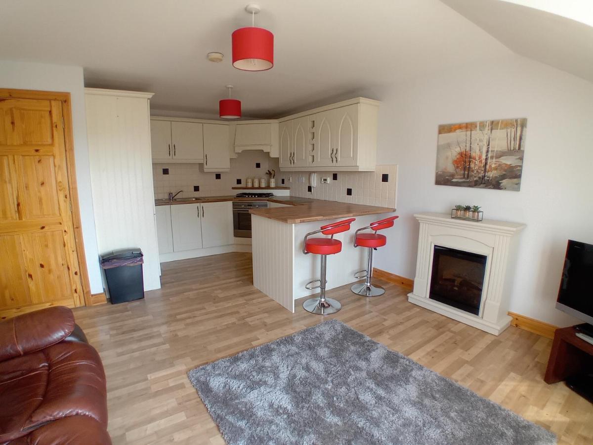 The Red Door Townhouse Apartment Ardara Εξωτερικό φωτογραφία
